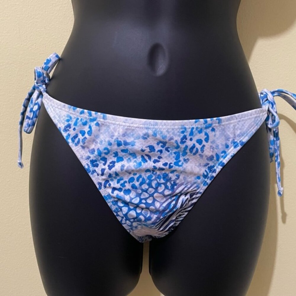 Bikini Bottom Sand Castle Blue